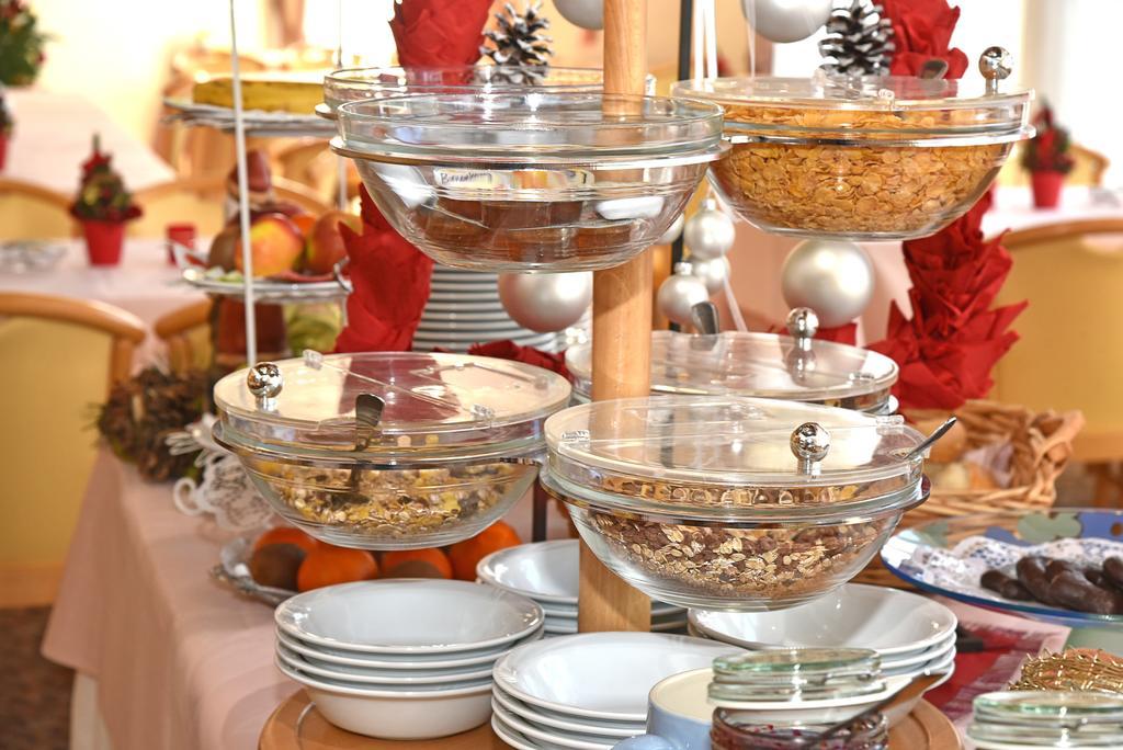 Hotel Dorotheenhof Котбус Екстериор снимка