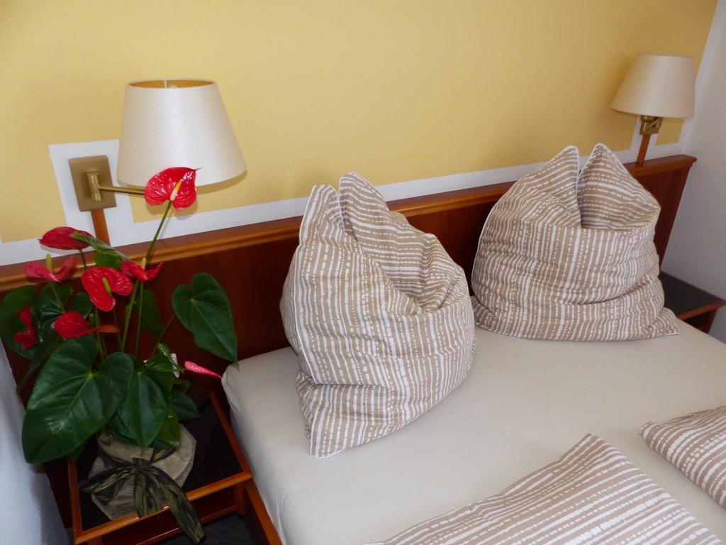 Hotel Dorotheenhof Котбус Екстериор снимка