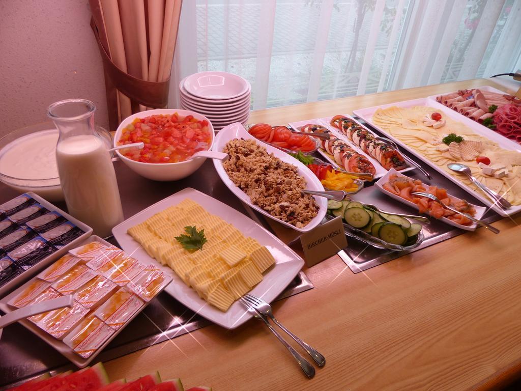 Hotel Dorotheenhof Котбус Екстериор снимка